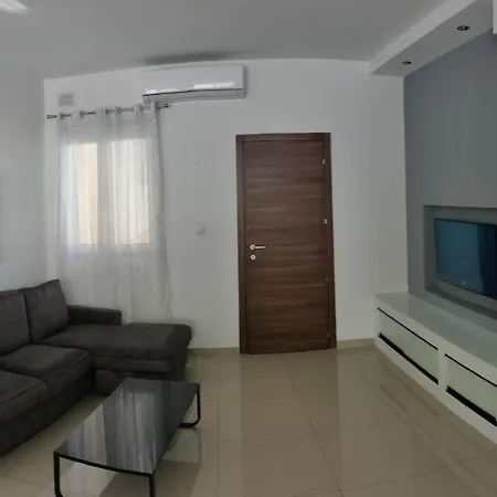 Seron Apartment 3 St. Paul's Bay Exterior photo